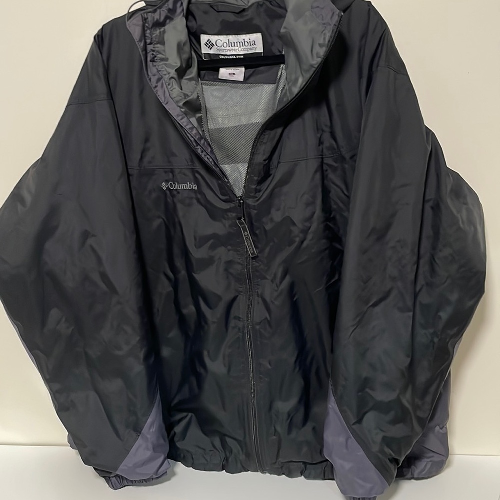Columbia Waterproof Rain Jacket Size XL